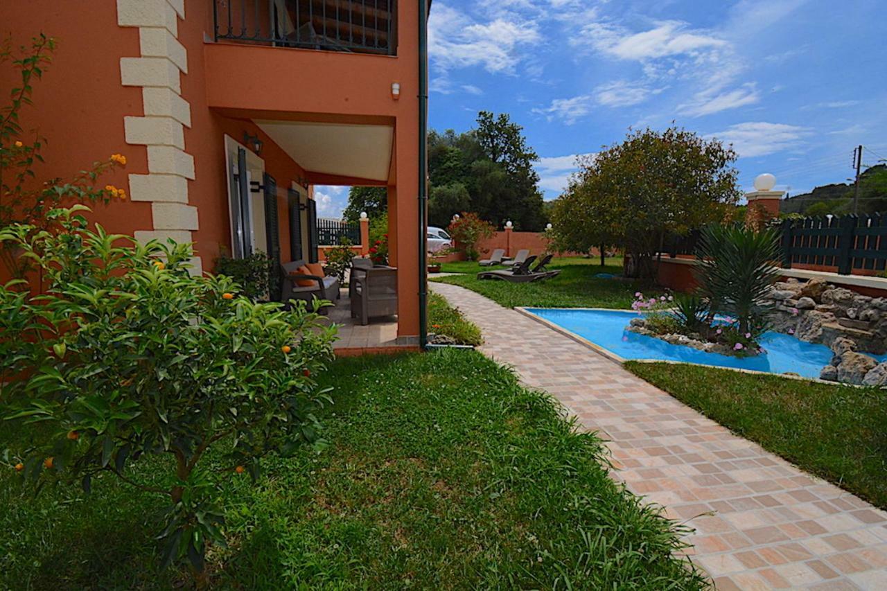 Villa Alex Sinarades Exterior photo